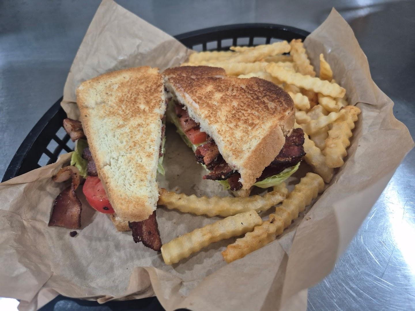 Boondocks Dive Bar-BQ